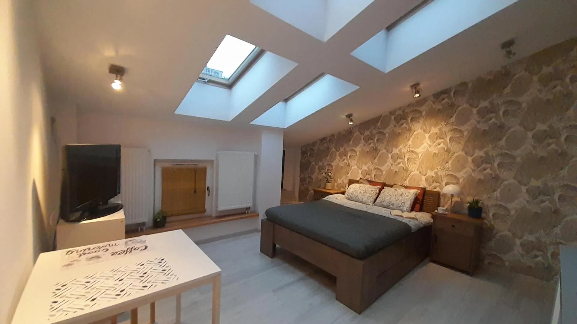 Old Town Premium Apartment Kazimierz - Synagogue View Krakow 0*,  Poland